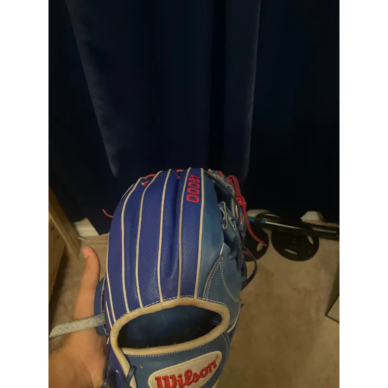 2022 Infield RH Wilson A2000 Baseball Glove 12.5" (New)