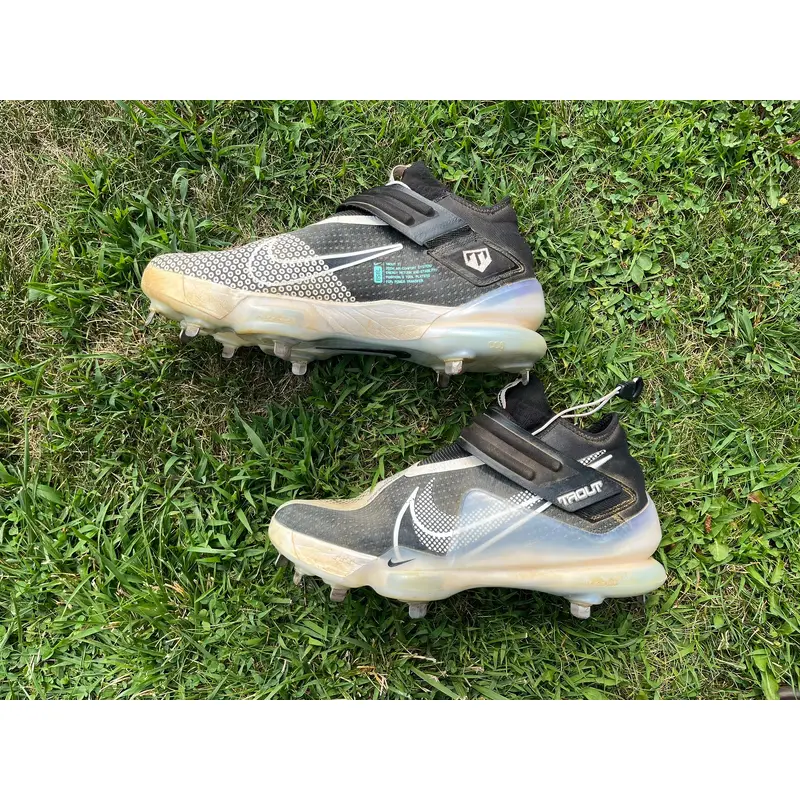 Mike Trout - Zoom 7 Metal Spikes