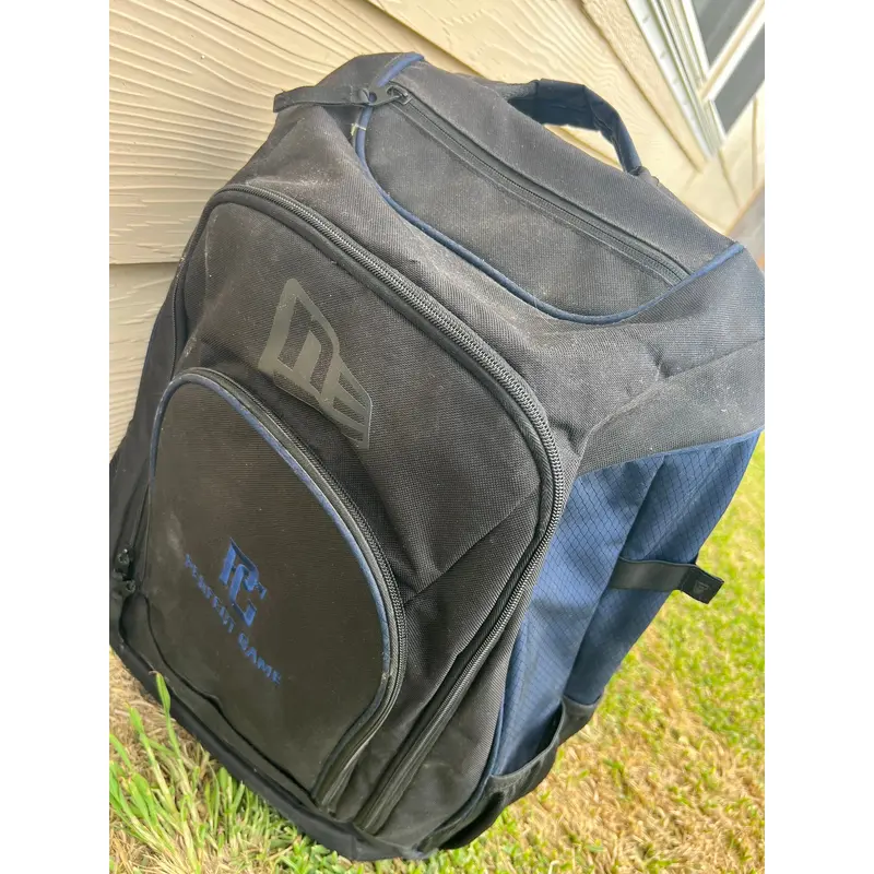 Black Men's Large/Extra Large  Backpack (Used)
