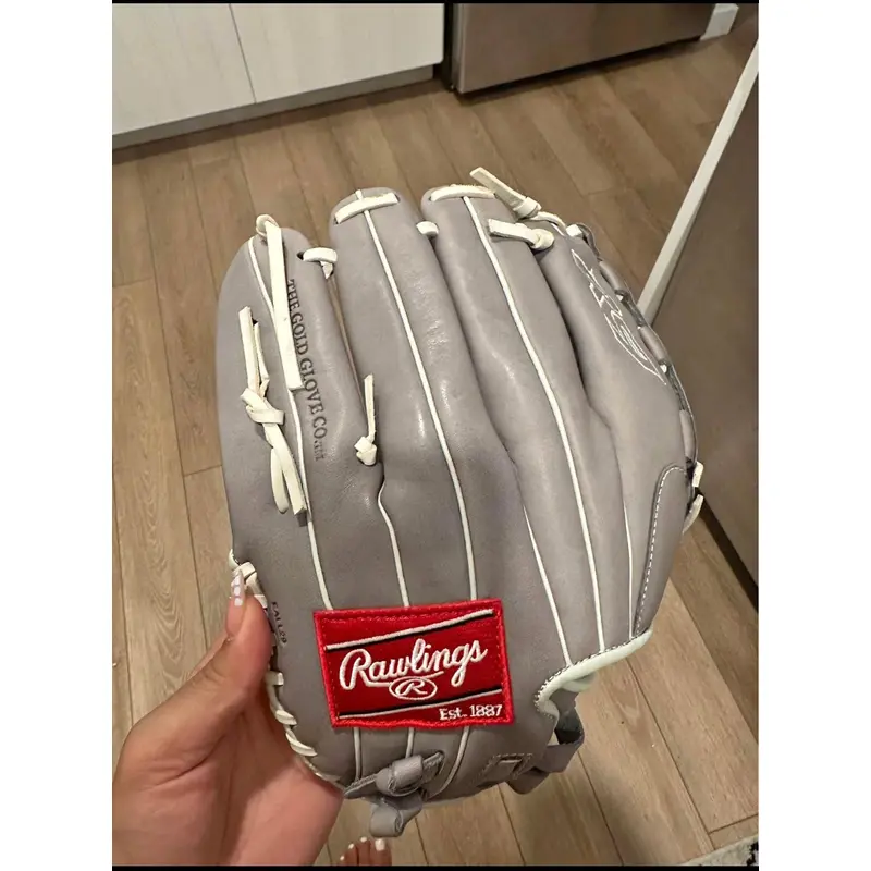2021 Rawlings R9 RH Outfield Baseball Glove 12.5" (Used)