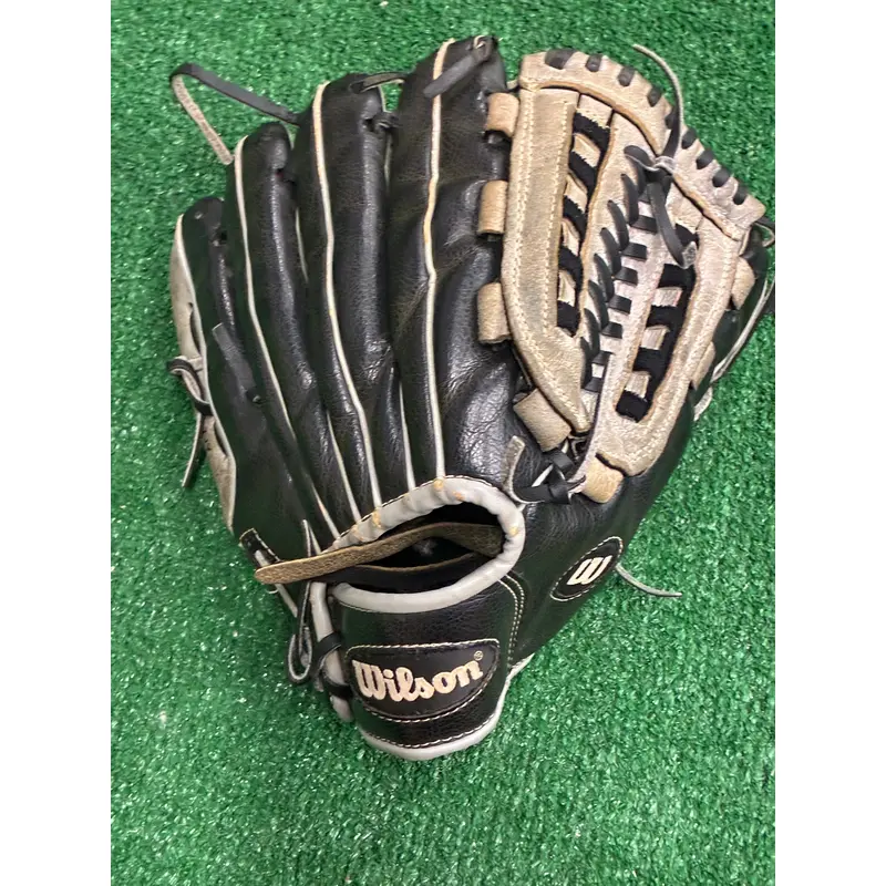 Wilson A350 RH Baseball Glove 11.5" (Used)