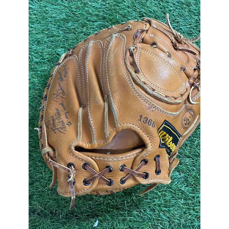 Brown Wilson A2403 RH Catcher's Baseball Glove 32" (Used)