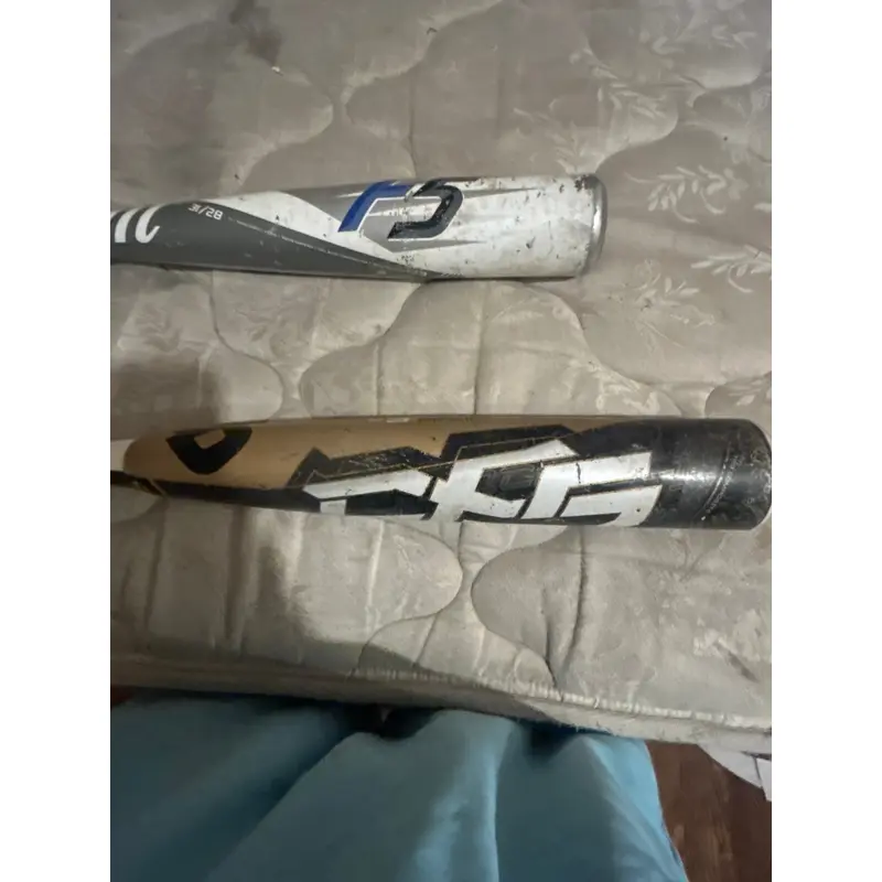 2018 DeMarini CF Zen Composite BBCOR Certified Bat (-3) 17.5 oz 30" (Used)