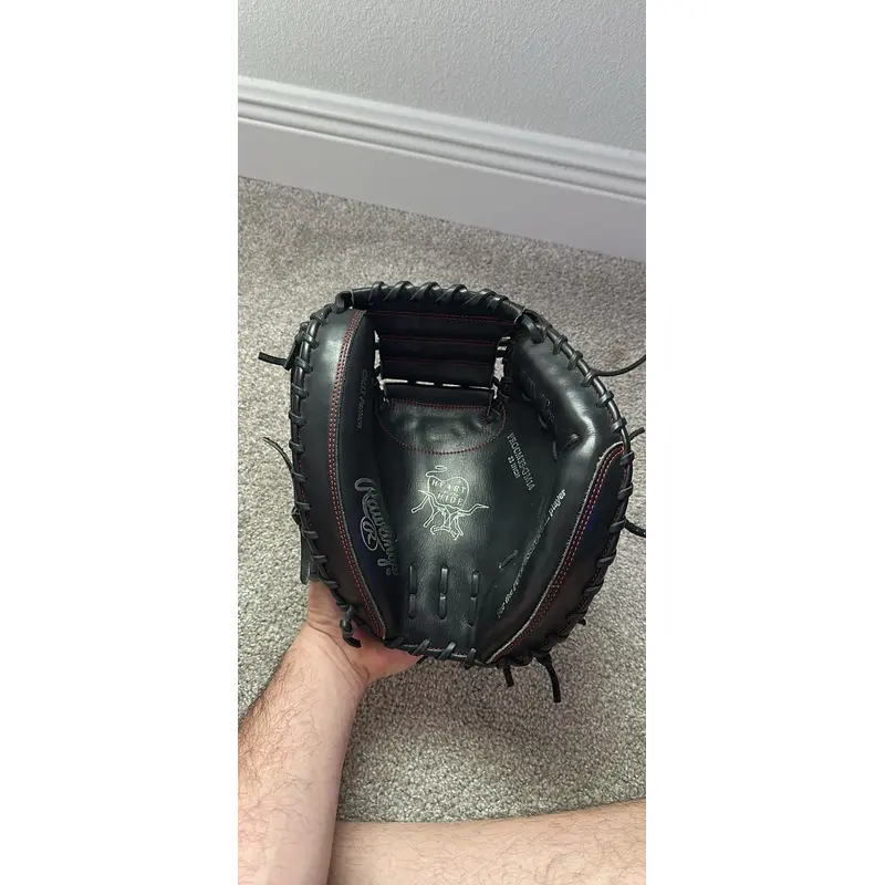 2025 Rawlings Heart of the Hide RH Catcher's Baseball Glove 33" (Used)