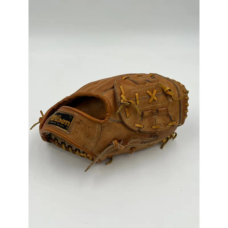 Wilson a2270 Richie Zisk autograph model 9.5 baseball glove
