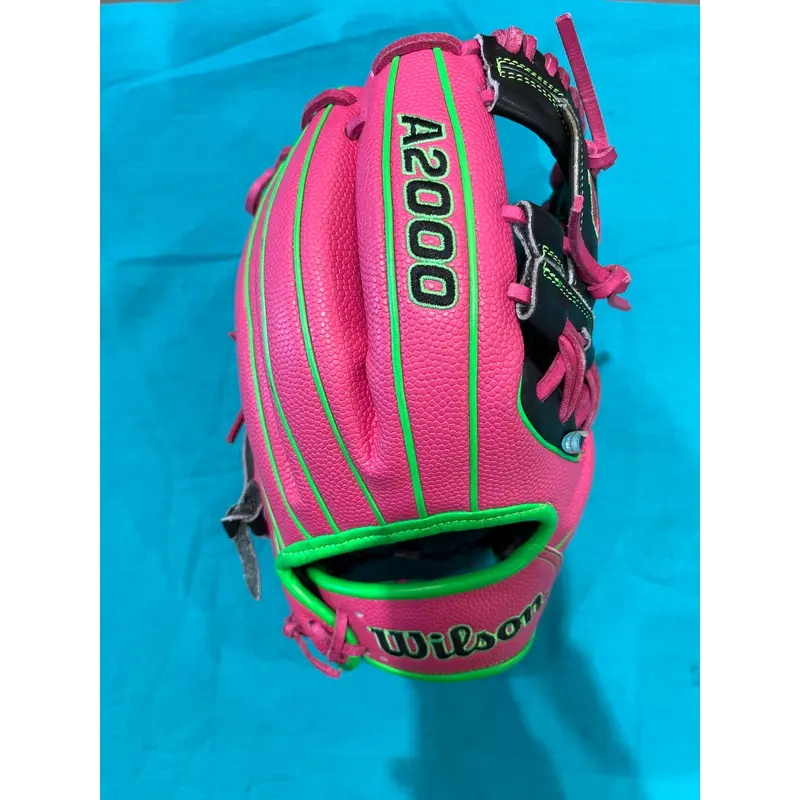 Pink Wilson A2000 RH Infield Baseball Glove 11.5" (Used)