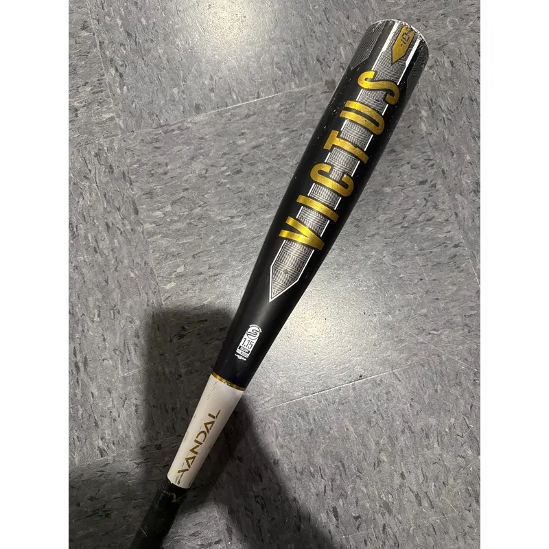 Used Victus Vandal  Bat USSSA Certified (-10) Alloy 19 oz 29"
