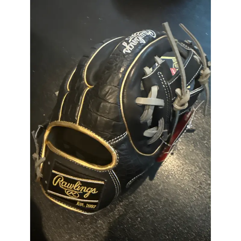 GOTM Rawlings Heart of the Hide Baseball Glove 11.5" (New)
