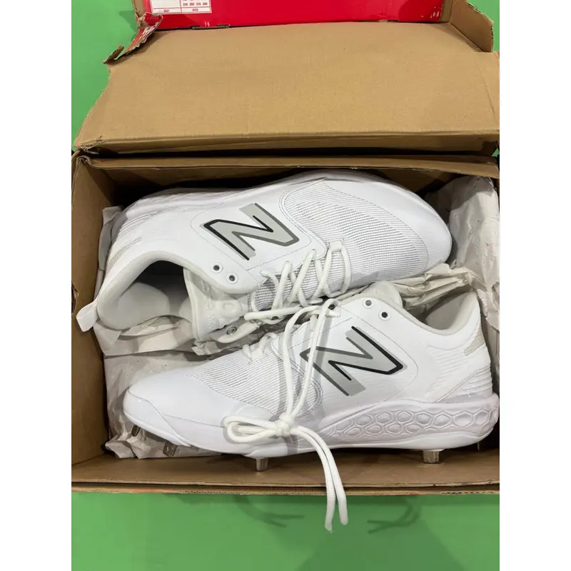 New Men's New Balance 3000v6 Size M 14.0 (W 15.0)