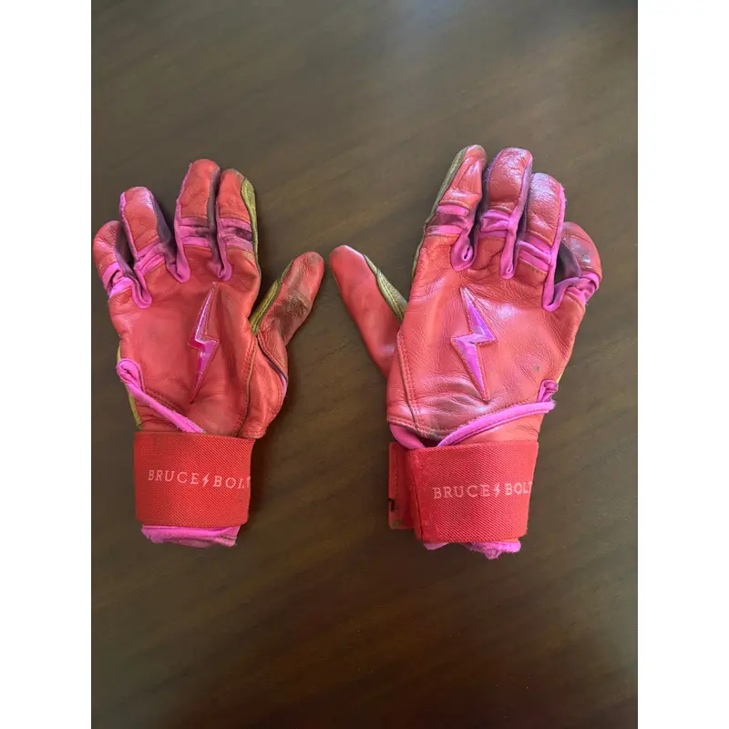 Bruce bolt Batting Gloves Size Adult Medium