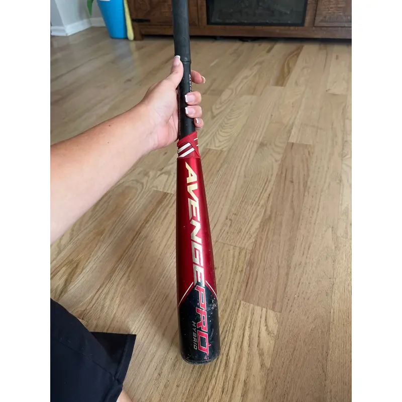 AXE Avenge Pro Composite USABat Certified Bat (-10)  19 oz 29" (Used)