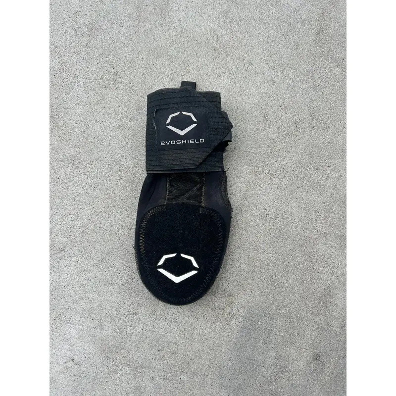 Black Senior EvoShield Sliding mitt Wrist Guards (Used)