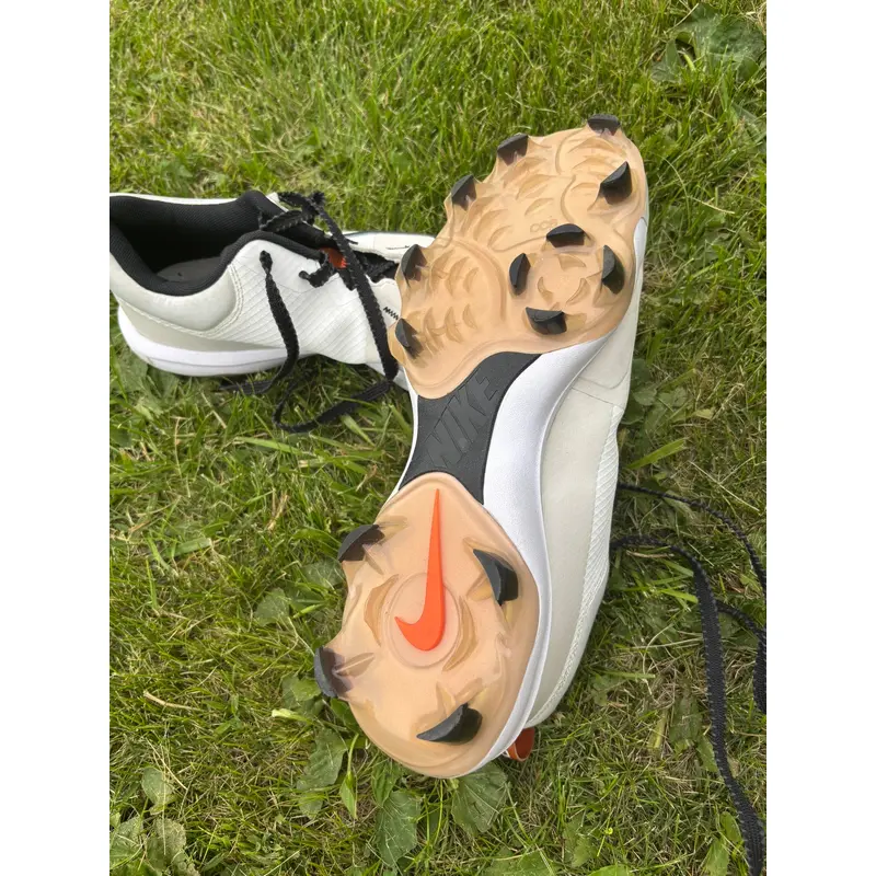 Nike baseball molded cleats