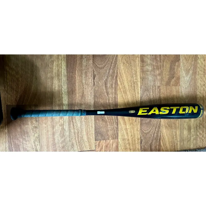 Easton Black Magic Alloy USSSA Certified Bat (-10) 20 oz 30" (Used)