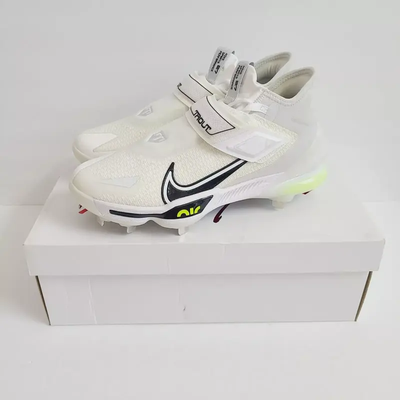 Nike Force Zoom Trout 8 Elite Baseball Cleats CZ5913-100 Size 9 White