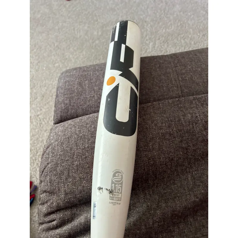 Bat cf lightly used has a lot of pop left in it