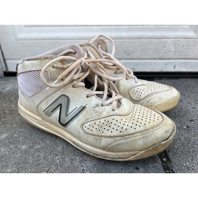 New Balance 3000v6 Size M 6.5 (W 7.5) Molded Baseball Cleats (Used)