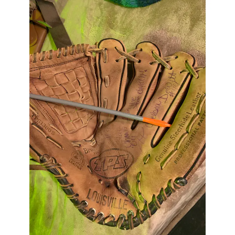 Used Louisville Slugger TPS 1300S Glove