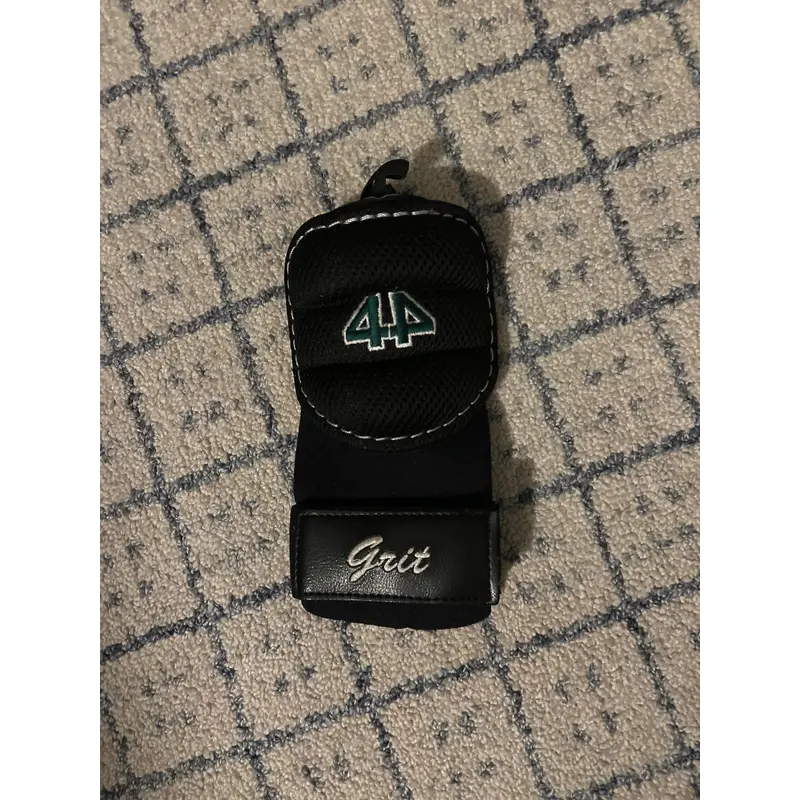 Black Senior 44 Pro Wrist Guards (New)