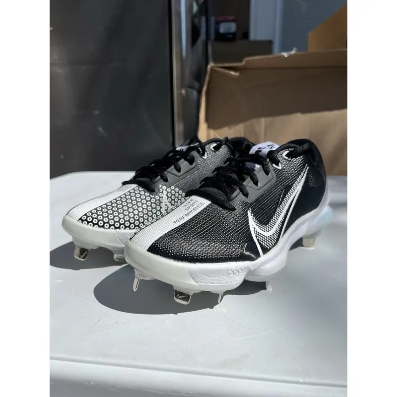 Nike Force Zoom Trout 7 Pro Baseball Cleats Mens 8 Black White CQ7224-005 NWT