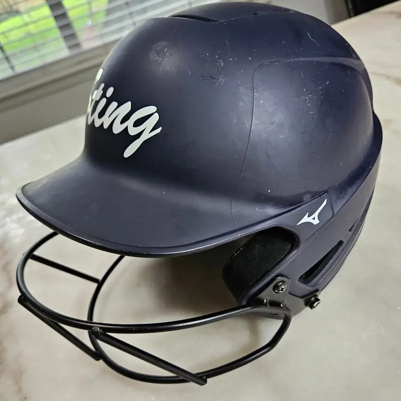 Used Mizuno Adult Baseball Helmet - Navy - Size 7 3/8" - 7 7/8"