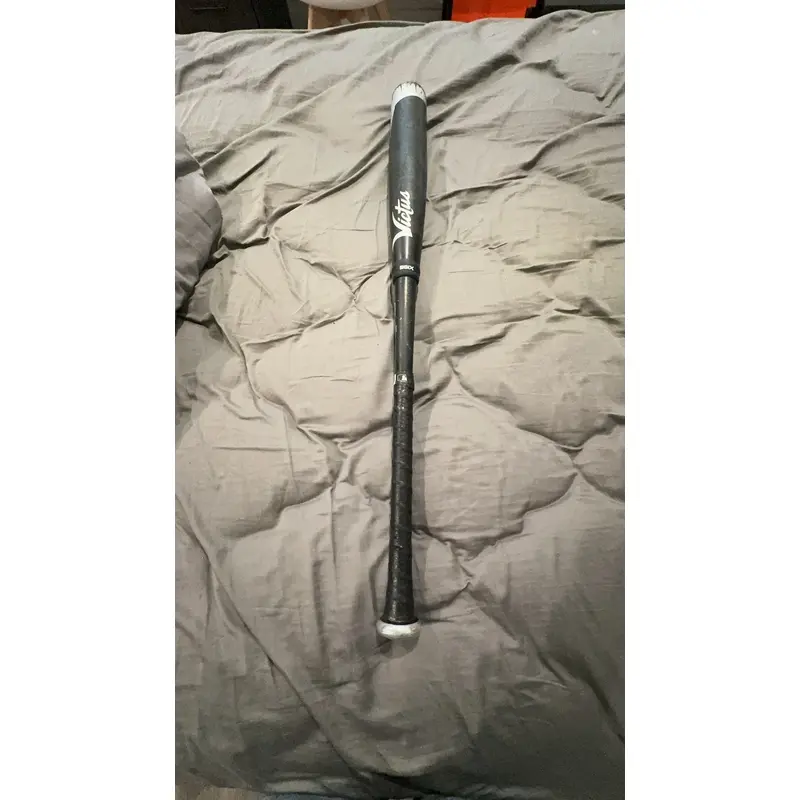 Victus Nox 33/30