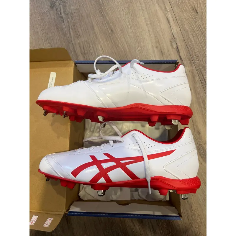 White Men's Size M 7.5 (W 8.5) Asics Metal Neorevive 3 (New)