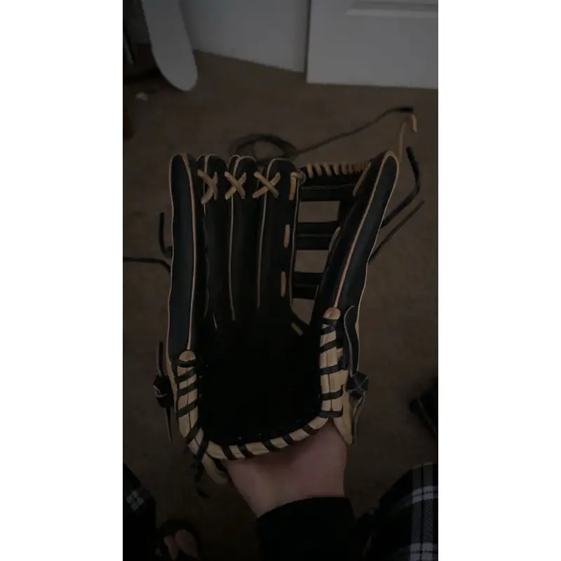 LH Outfield Wilson A2000 1810 Baseball Glove 12.75" (New)