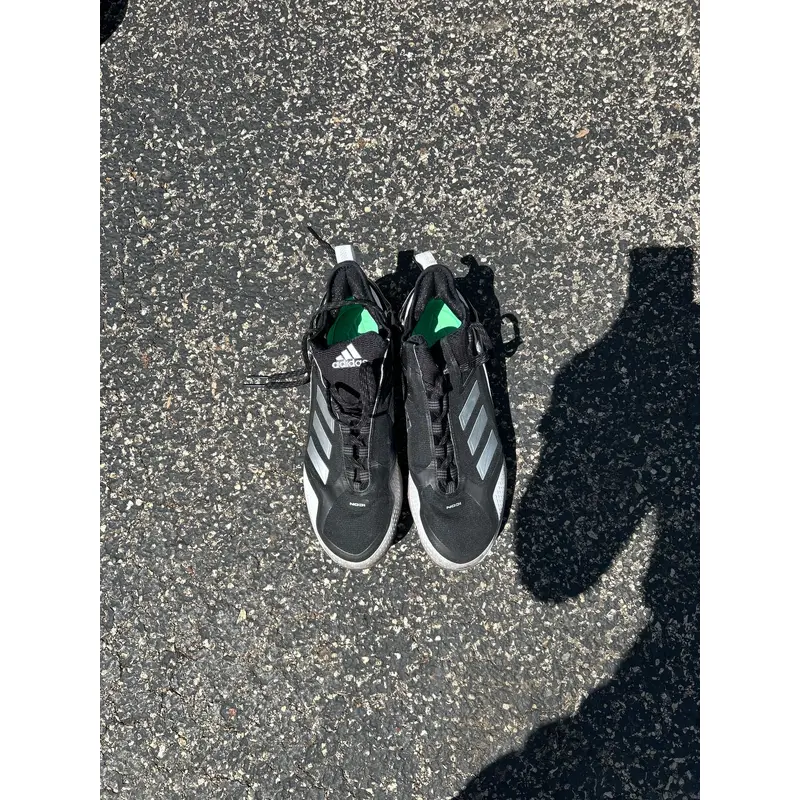 Men's Size M 10.5 (W 11.5) Adidas Boost Icon 3 (Used)