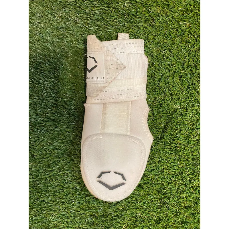 White Senior EvoShield Sliding Mitt (Used)