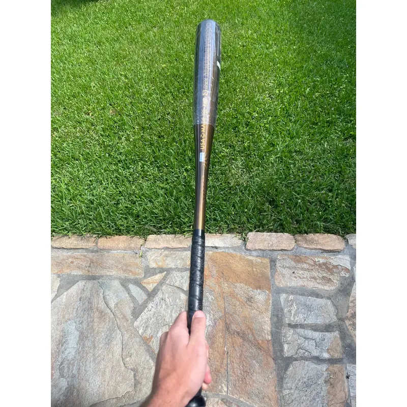 New 2024 DeMarini BBCOR Certified Alloy 30 oz 33" Voodoo One Bat