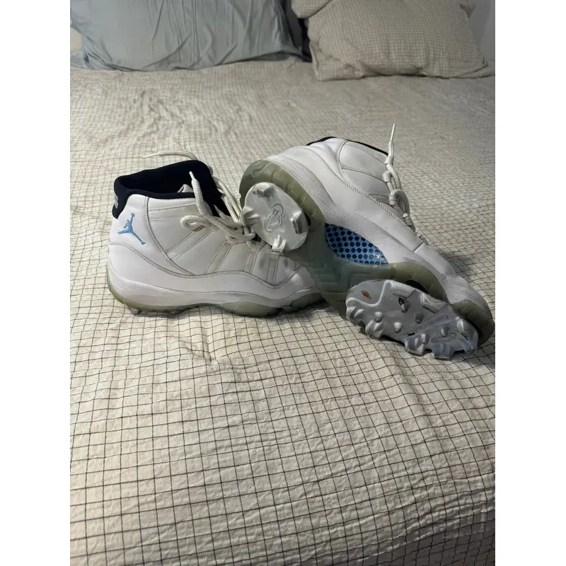 Jordan 11 Molded Baseball Cleats