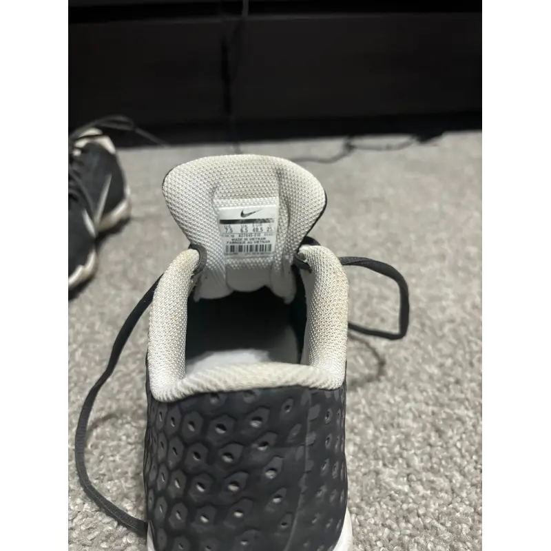 Nike fast flex  baseball cleats