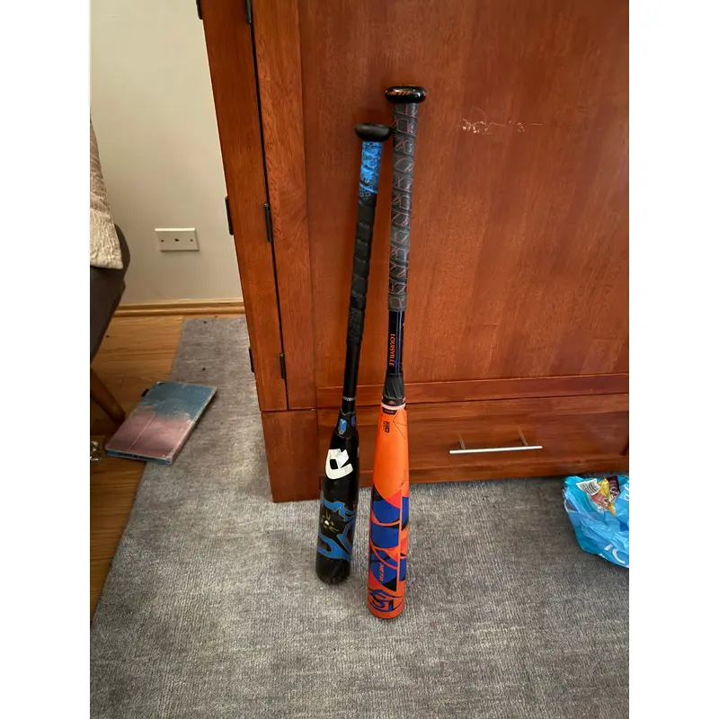 DeMarini Bat (-3) 30 oz 33" (Used)