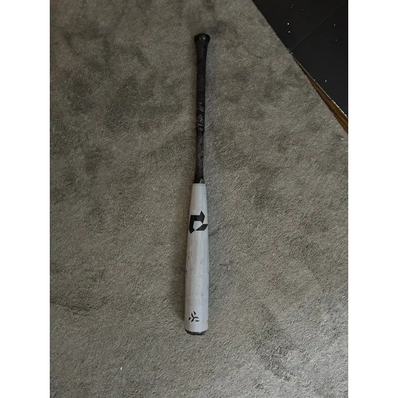 DeMarini The Goods Bat (-3) 30 oz 33" (Used)
