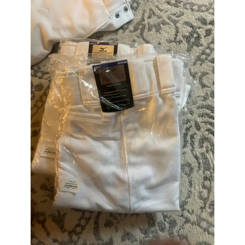 White New Medium Mizuno Game Pants