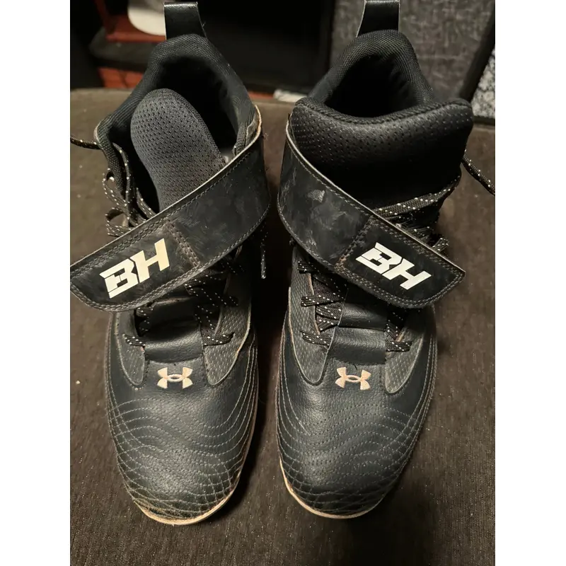 Under Armour Harper 7 Black Men's Size 11.5 (Women's 12.5) Under Armour Cleats