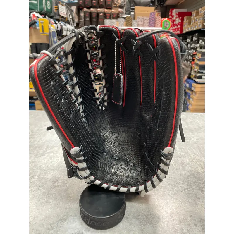 New Right Hand Throw 12.75" A2000 Baseball Glove