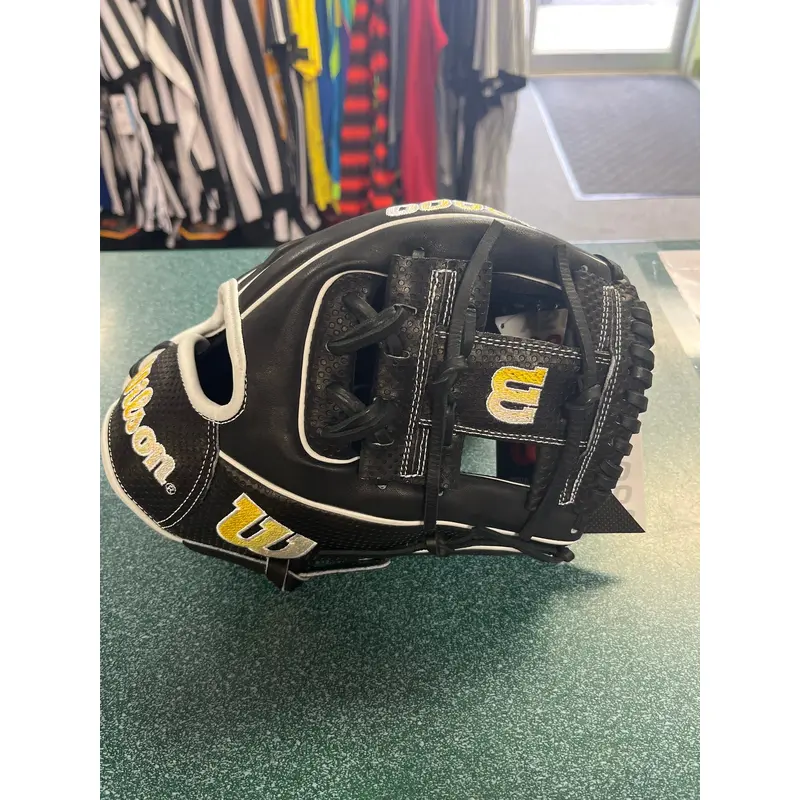 Wilson SC86 Infield 11.5" A2000 Baseball Glove