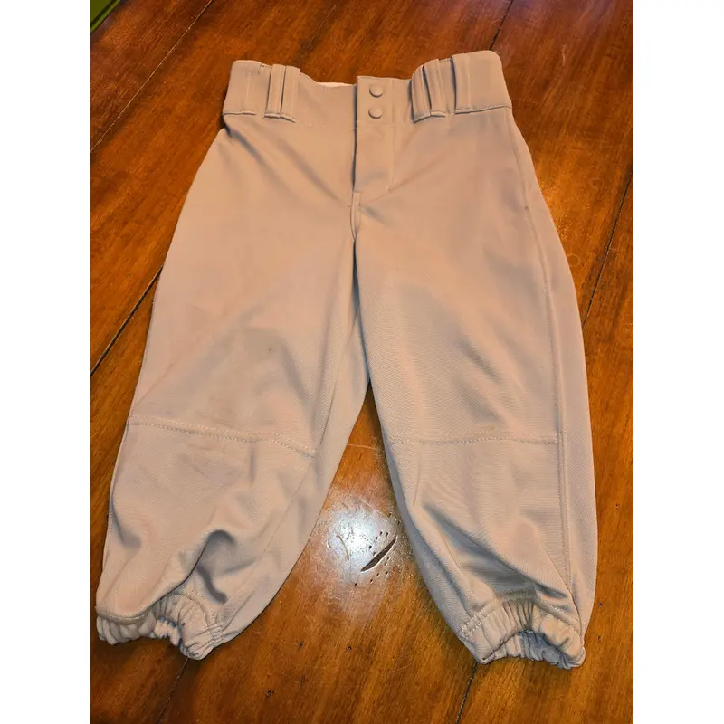 Gray Unisex Medium Youth Champro Game Pants Knicker (Used in Great Condition)