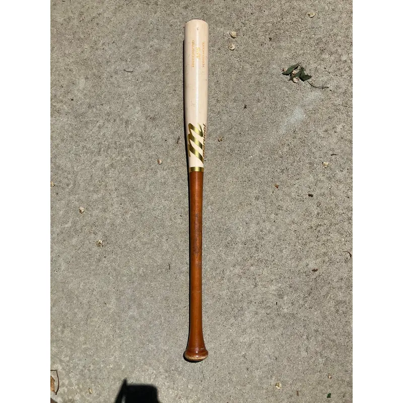 Marucci Bat (-8) 21 oz 29" (Used)