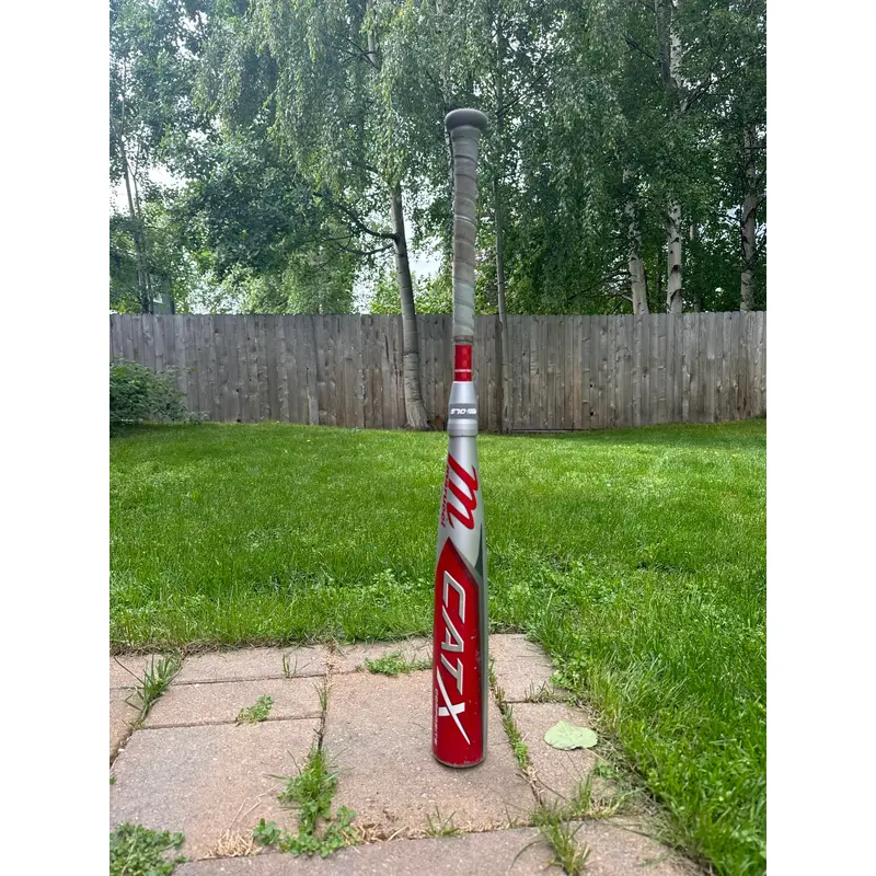 Used 2023 Marucci USSSA Certified Composite 22 oz 30" CAT X Bat
