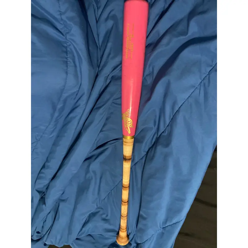 Used 2023 Stinger Maple 30 oz 33" Bat