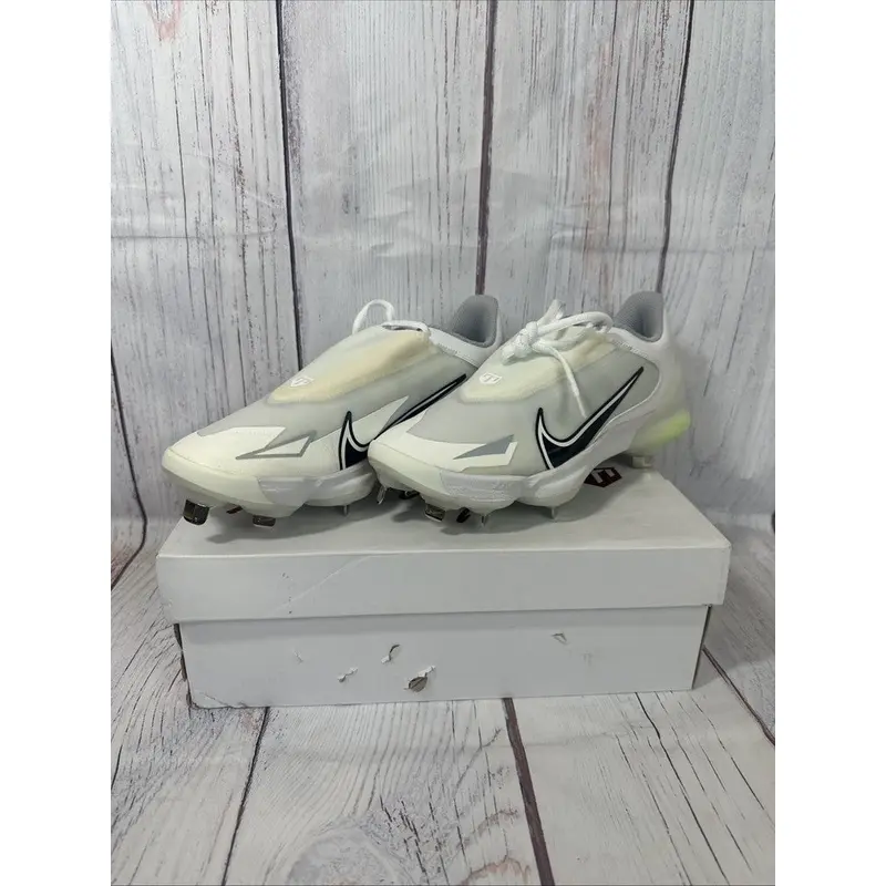 Size 8.5 Men Nike Force Zoom Trout 8 Pro Metal Baseball Cleats White CZ5915-100