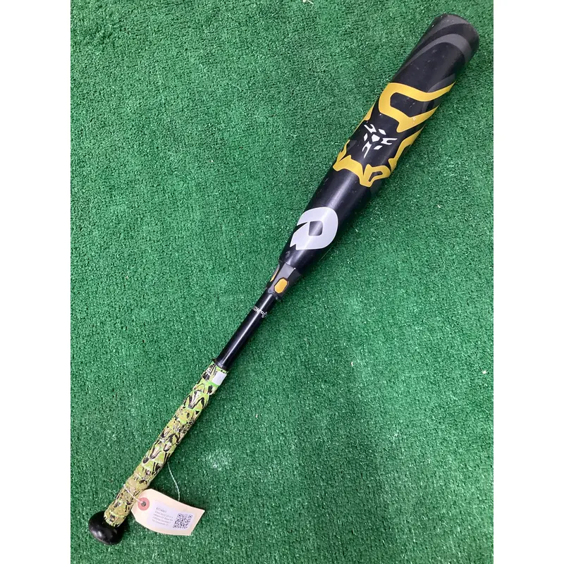 (CRACKED) 2019 DeMarini CF Black Bat USSSA Certified (-10) Composite 21 oz 31"