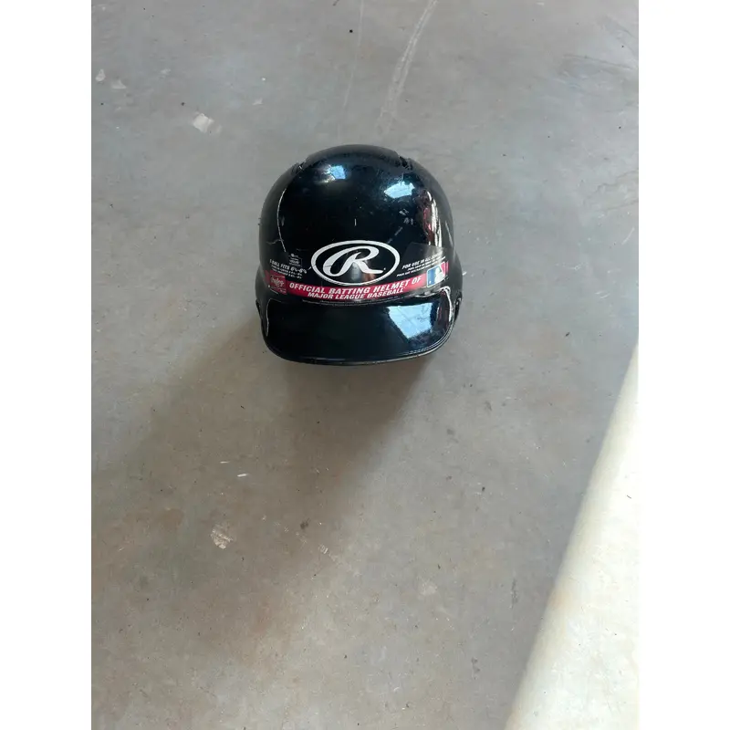 Small Rawlings R16 Batting Helmet