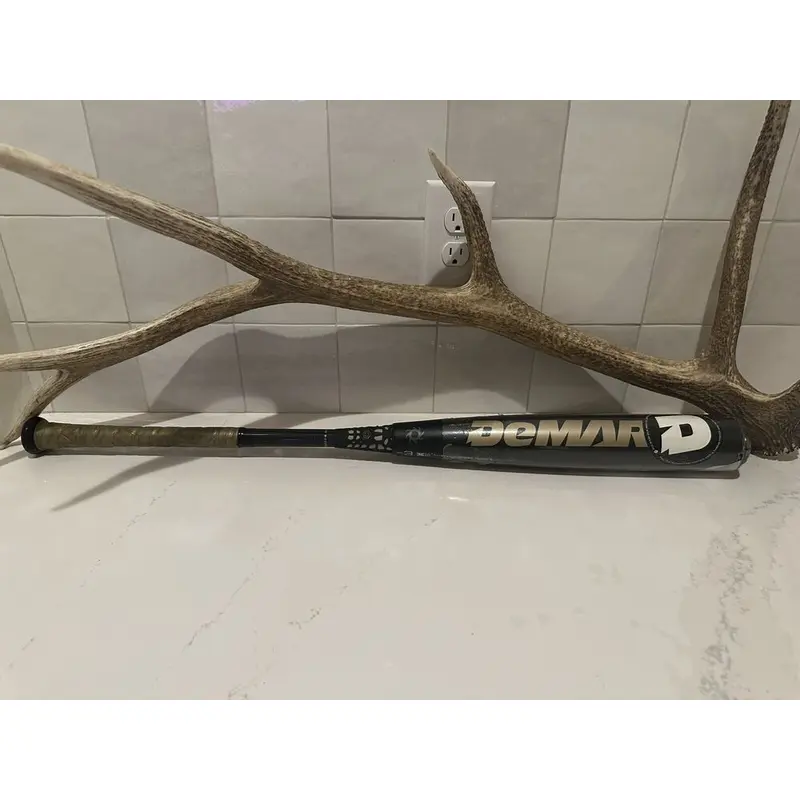 NIW 2014 DeMarini Voodoo 33.5/30.5 (-3) BBCOR Baseball Bat