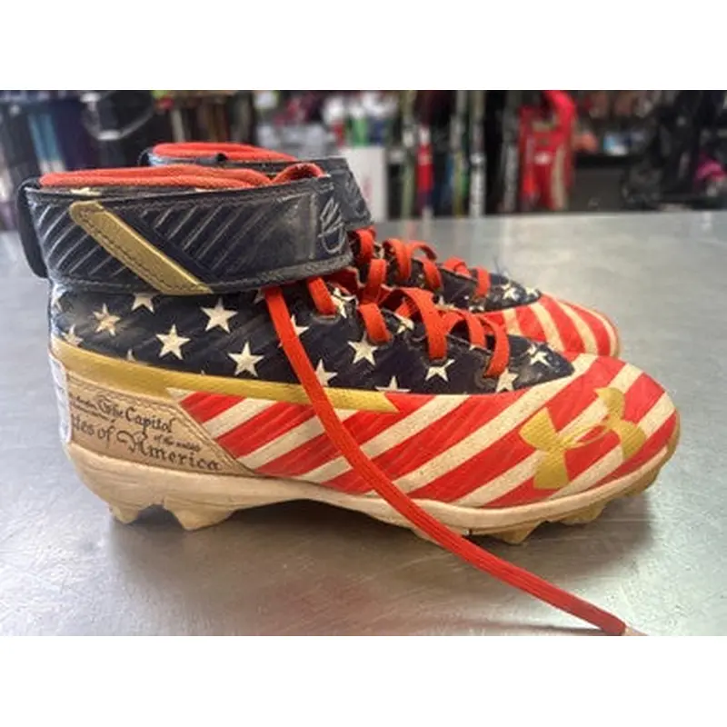 Used Under Armour CLEAT BB/SB Cleats Red Junior 03 11868-S000064769