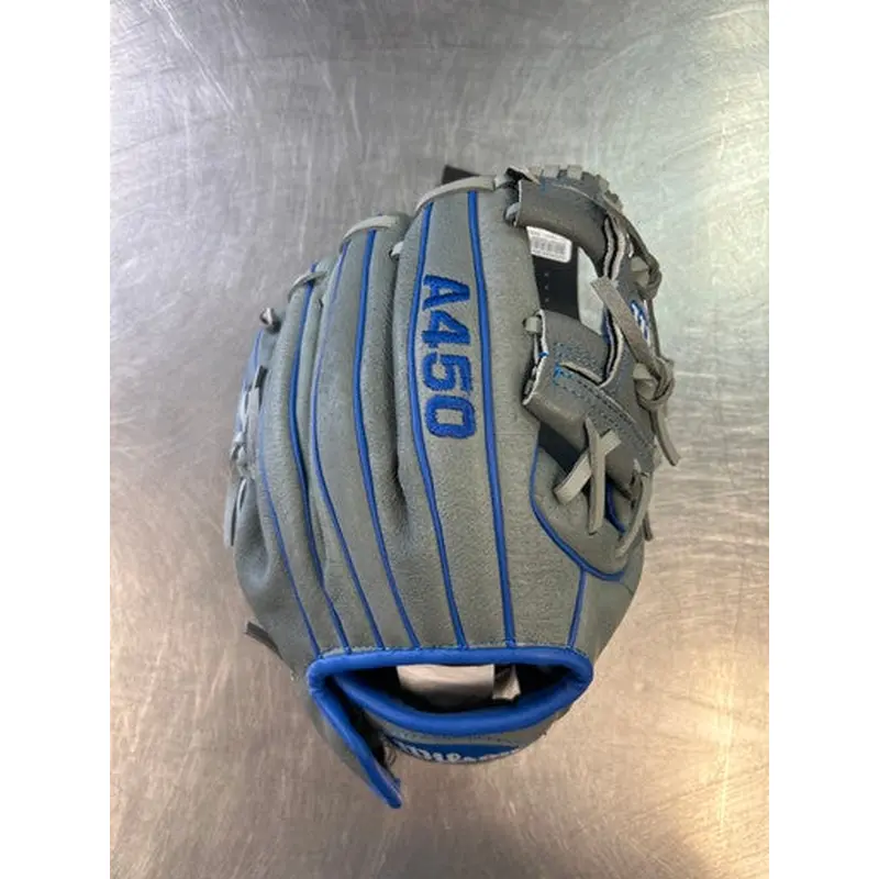 Used Wilson A450 BB/SB Glove RH Throw Grey 10 3/4" 11868-S000063542
