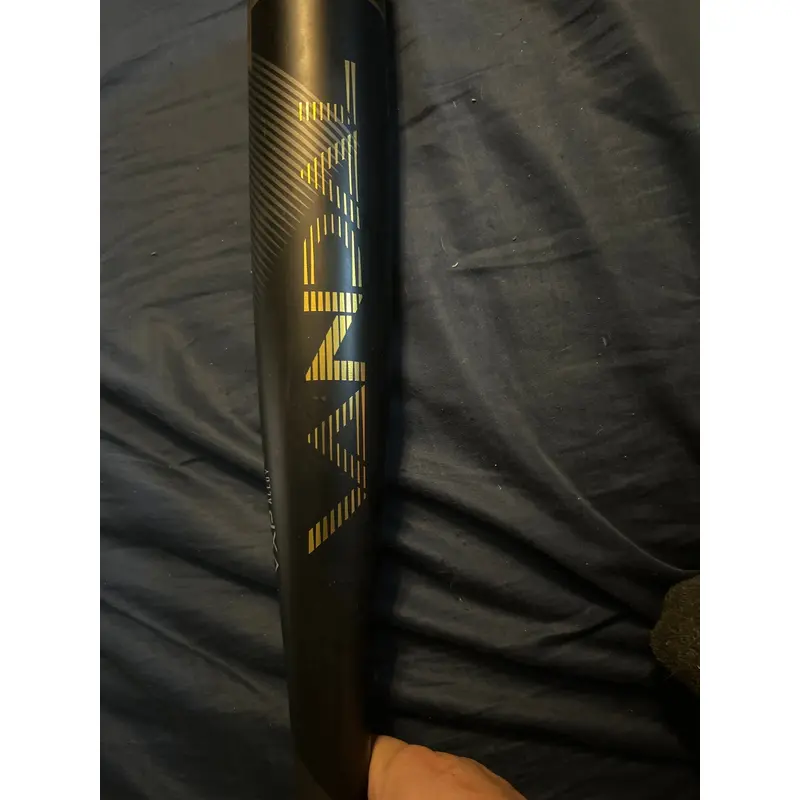 Victus Vandal USSSA Certified Bat (-10) Hybrid 21 oz 31" (Used)